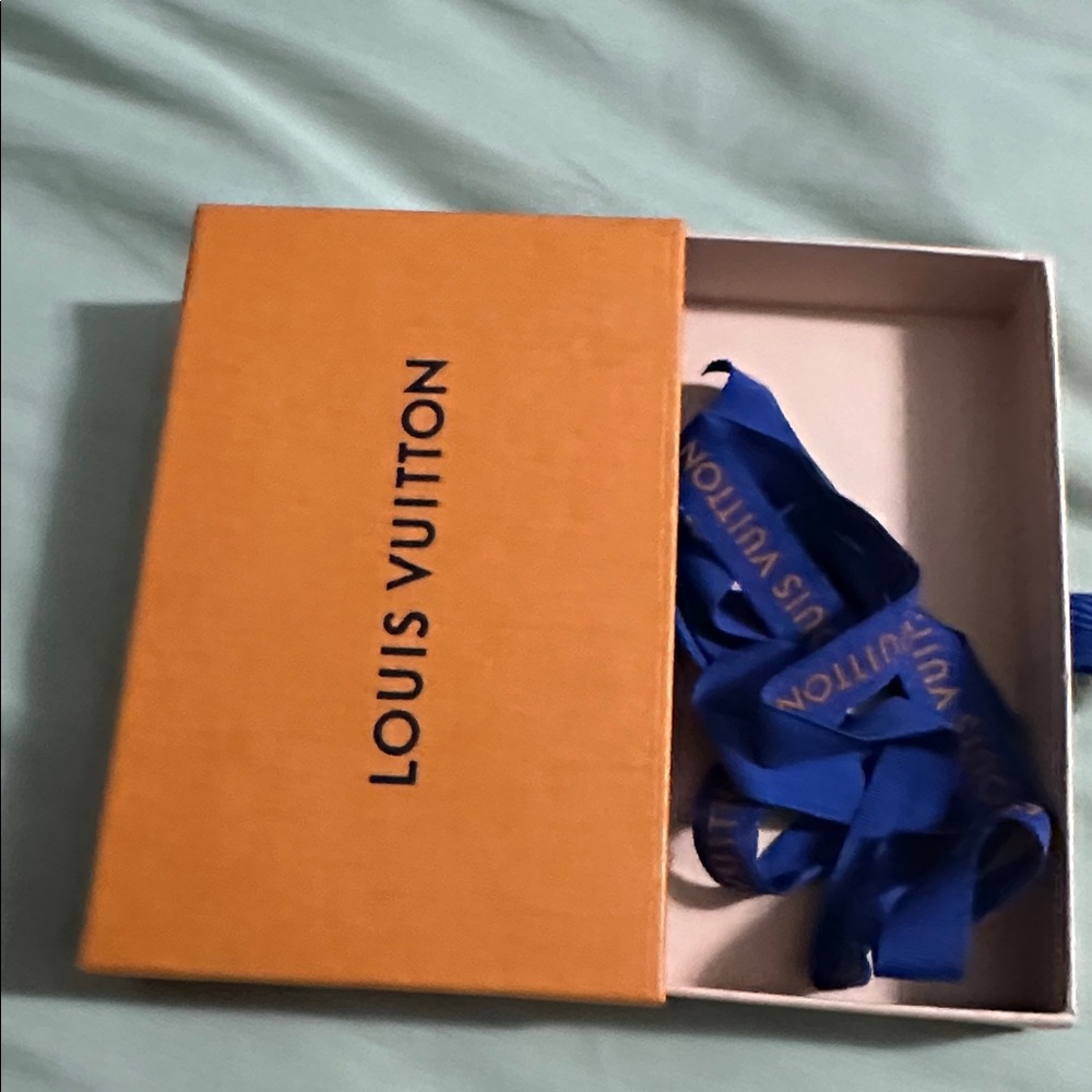 Louis Vuitton Gold Logo Hoop Earrings - Picture 7 of 12